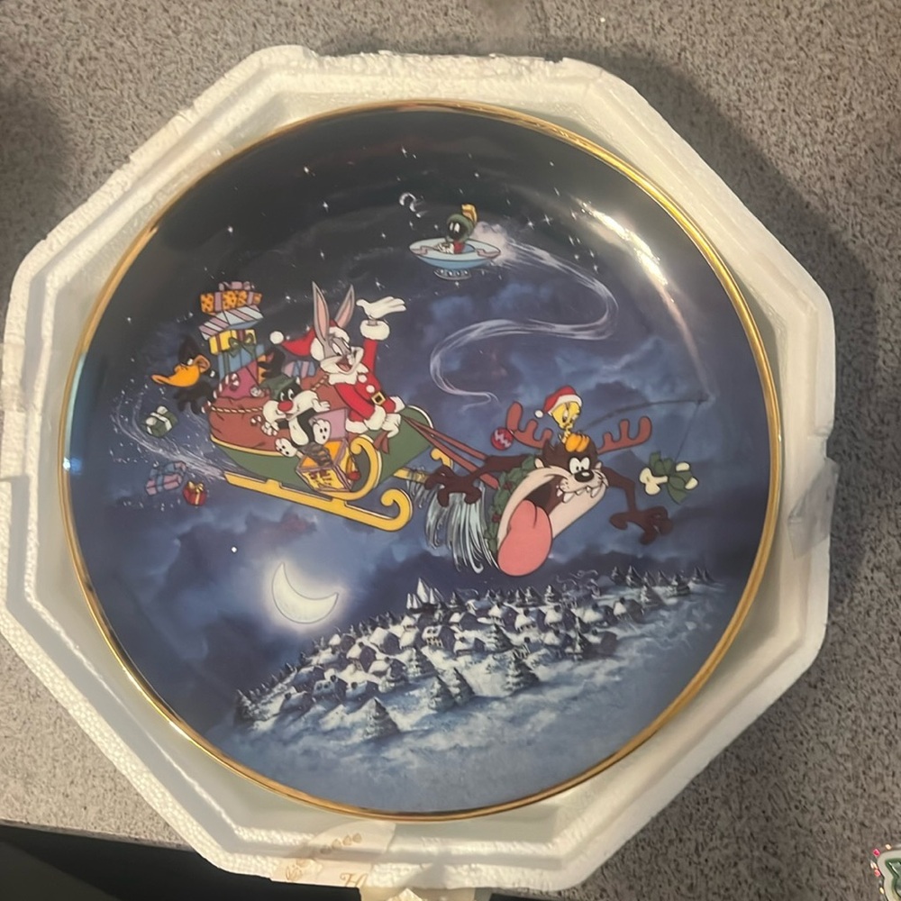 What’s up Santa? Limited edition, Franklin mint heirloom plate.
